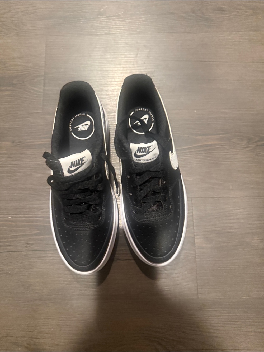 Nike Men’s Black and White Low-Top Sneakers — Casual Skate Style